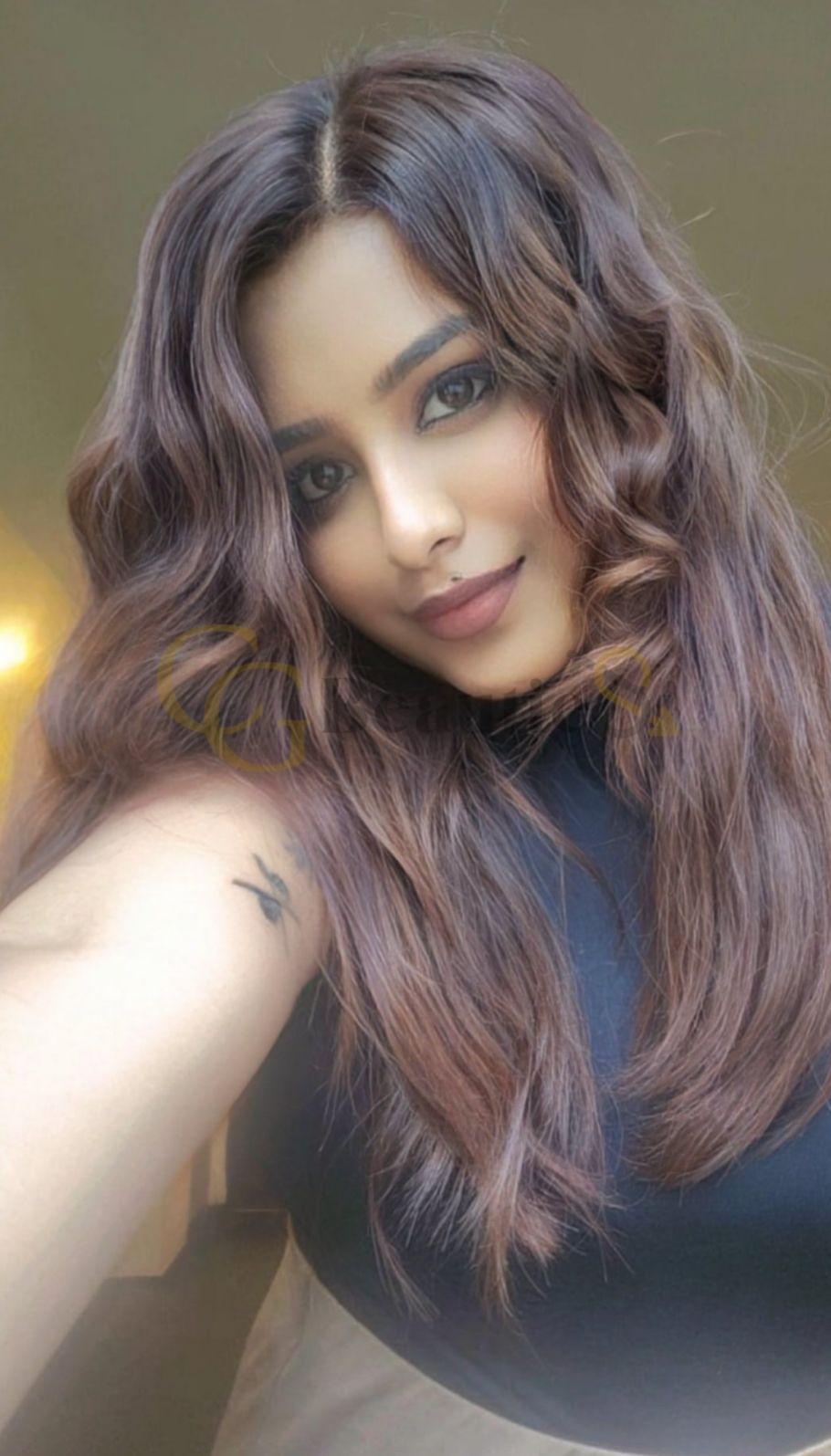 RIYA HIGH PROFILE ESCORT SERVICE SO BOOK FAST