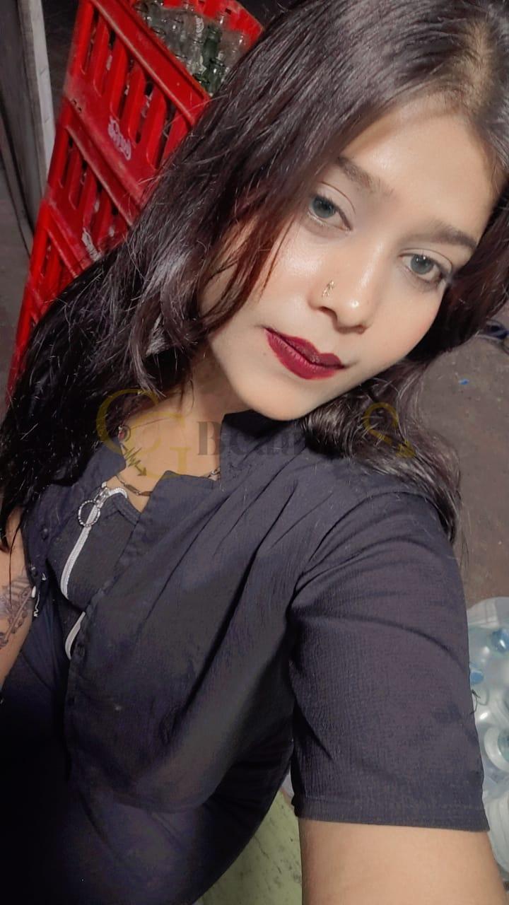 You'll quickly see I have all the qualities you need in bed.